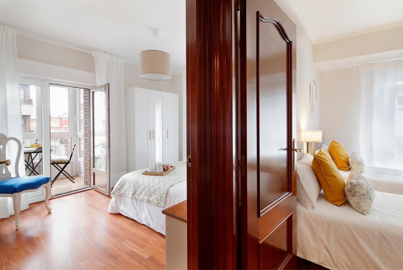 115A - Amplia Vivienda En Playa San Lorenzo Gijon Luaran gambar