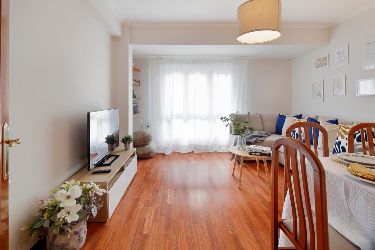 115A - Amplia Vivienda En Playa San Lorenzo Gijon Luaran gambar