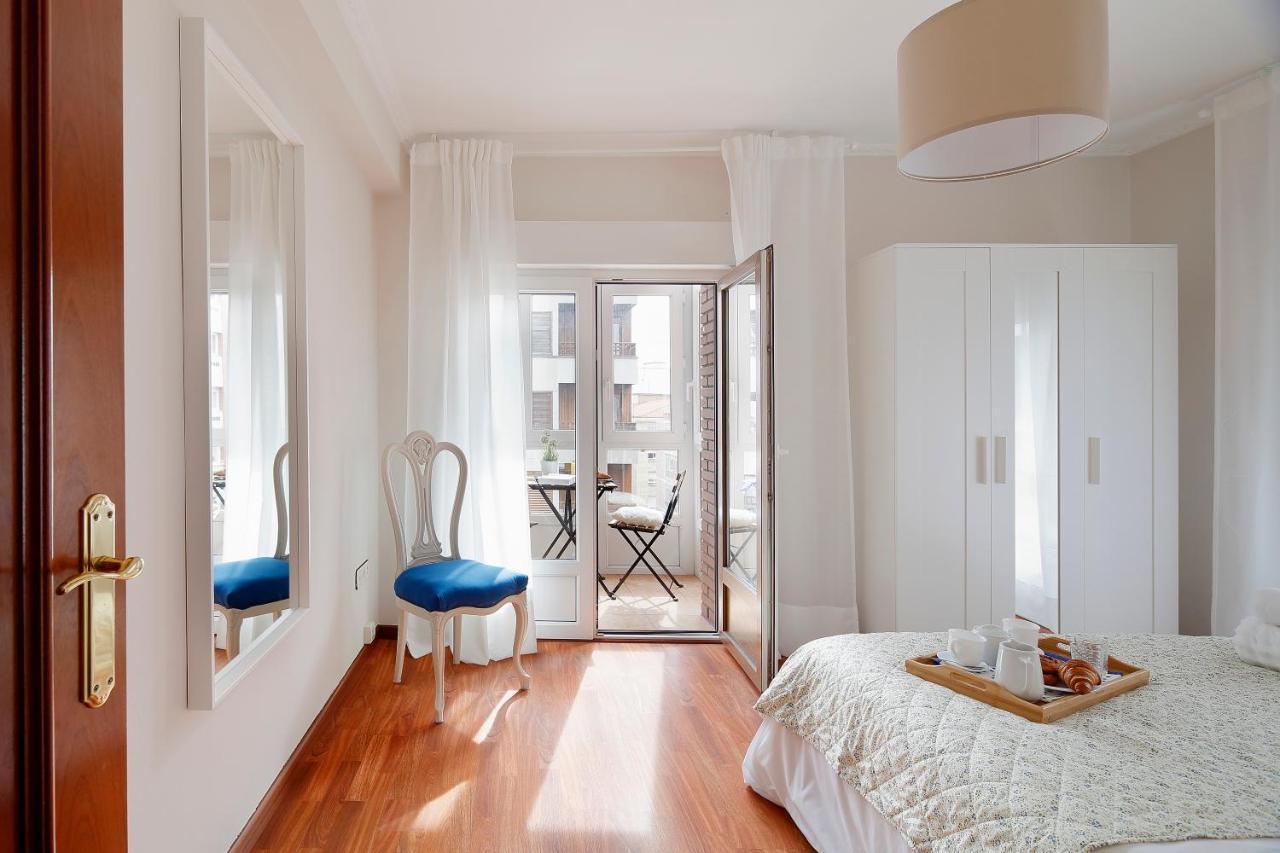 115A - Amplia Vivienda En Playa San Lorenzo Gijon Luaran gambar